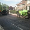 Verkeersregelaars bij asfalteringswerkzaamheden Singelproject in Doesburg